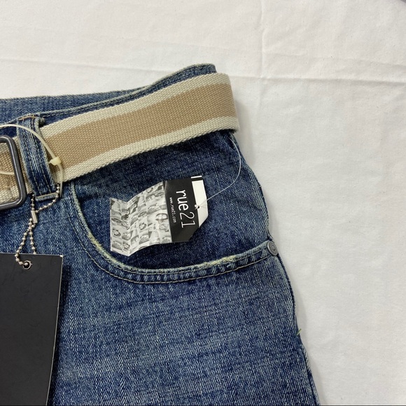 NEW Carbon Mens Dark Wash Distressed Denim Shorts - Picture 3 of 10